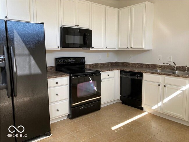 Foto del edificio - 3981 Eldor Flower Dr