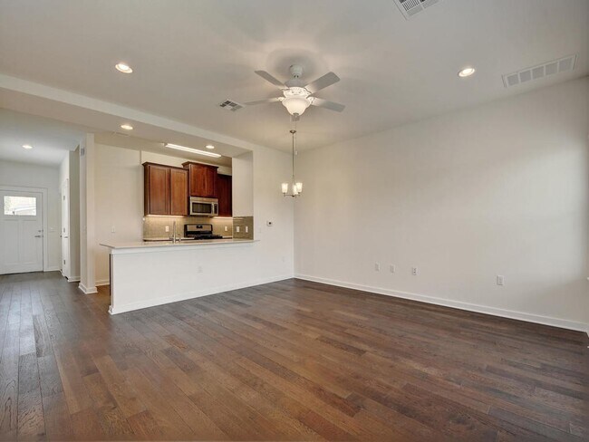 Building Photo - 8929 Parker Ranch Cir
