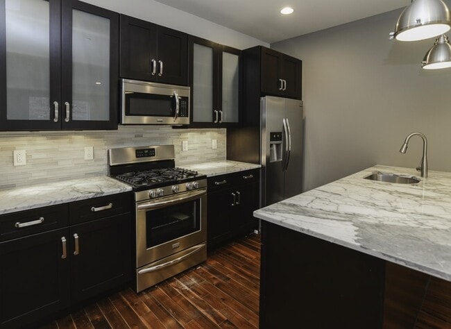 Photo - 946 N 2nd St Apartment