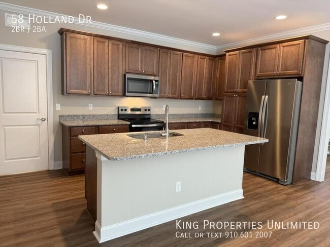 Foto del edificio - 58 Holland Dr