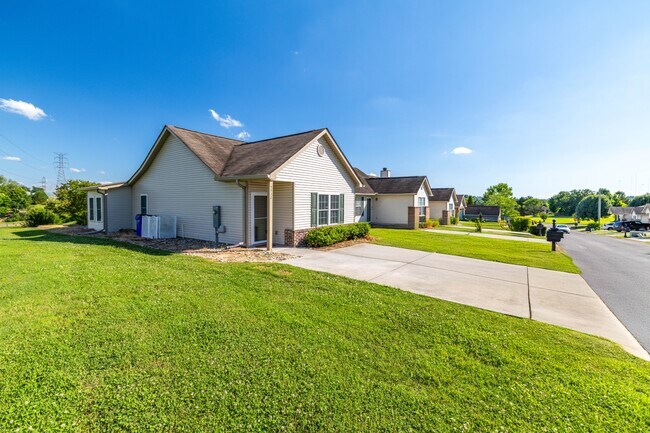 Building Photo - 5532 Libby Way