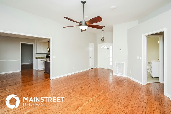 Foto del edificio - 108 Waterford Way