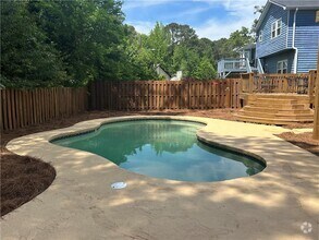 Building Photo - 4811 Nevilly Way