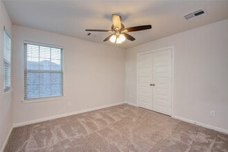 Building Photo - 18819 Fulvetta Haven Way