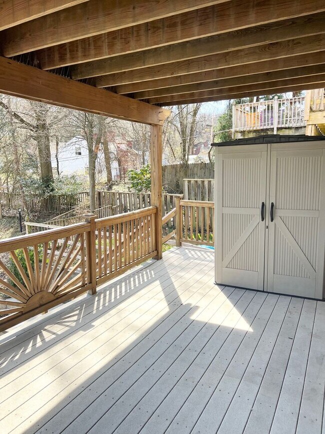 Foto del edificio - 2527 S 18th St