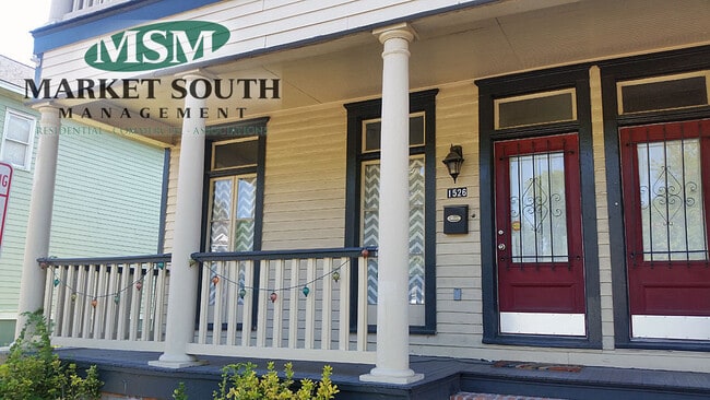 Building Photo - HABERSHAM STREET APARTMENT!