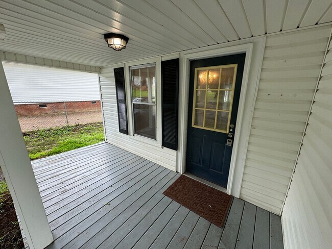 Foto del edificio - Cute 1 bedroom 1 bathroom home. Very close to research campus and downtown Kannapolis