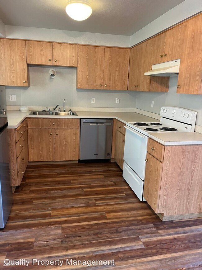 Foto del edificio - 3 br, 2 bath House - 7909 E Antelope Road