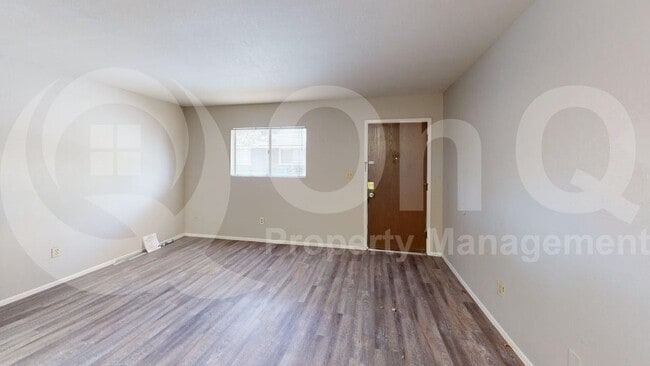 Building Photo - 3002 E Waltann Ln