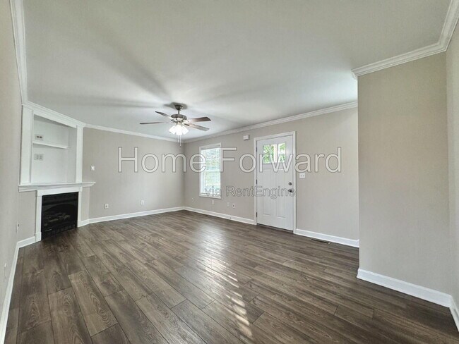 Building Photo - 1109 Unity Dr