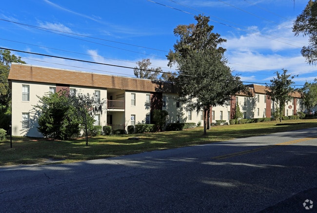 Building Photo - Regency Apartments