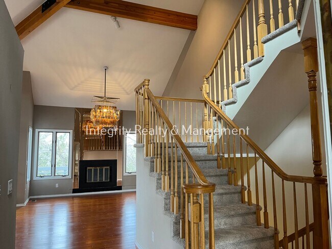 Foto del edificio - 3 Bed/3 Bath, 2,965 Sqft - 161 Players Clu...