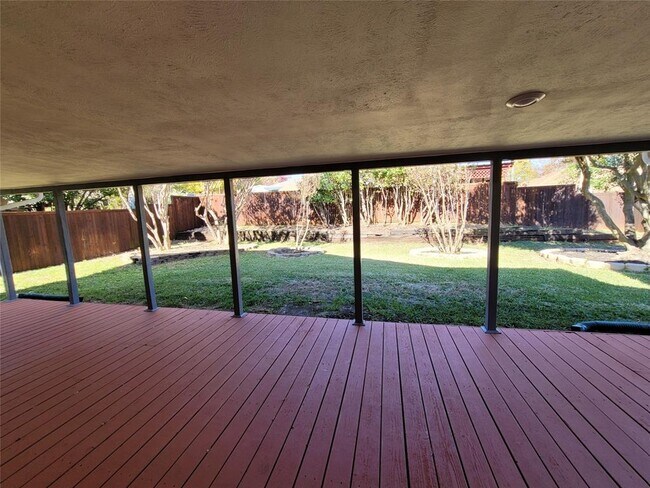 Building Photo - 408 Cavender Ct