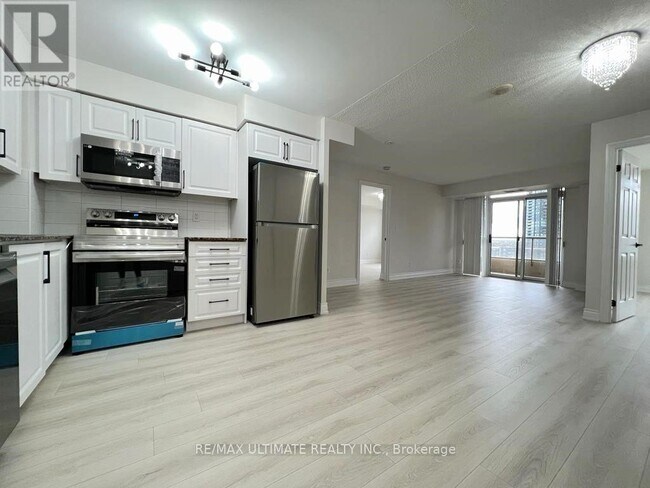 Photo du bâtiment - 310 Burnhamthorpe Rd W