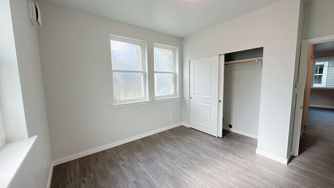 Foto del edificio - 1000 Billy Frank Jr. St