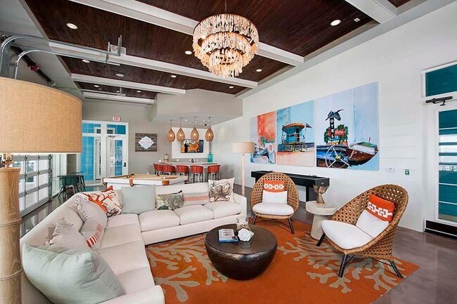 Building Photo - 549 Sky Harbor Dr
