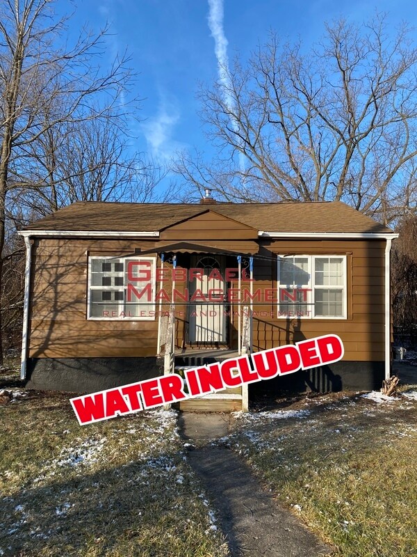 Primary Photo - 2210 Blades Ave