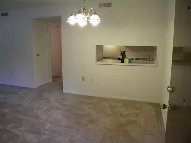 Building Photo - College Grove