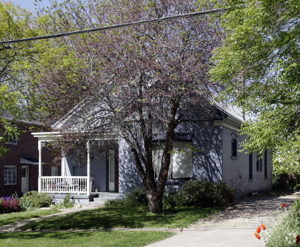 Building Photo - 123 M St