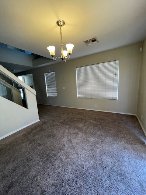 Foto del edificio - 2528 E Sheffield Ave