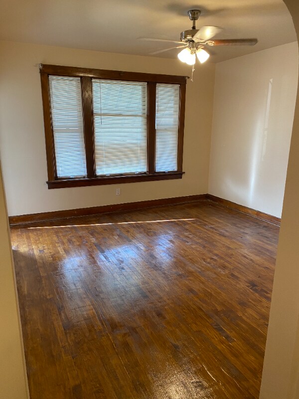 Building Photo - 2248 S 5th Pl