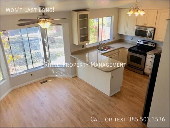 Building Photo - 8346 Helenic-