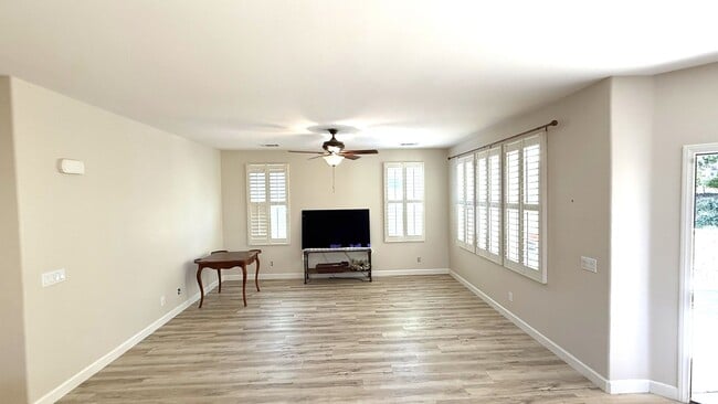 Building Photo - 10302 Oldham Ln