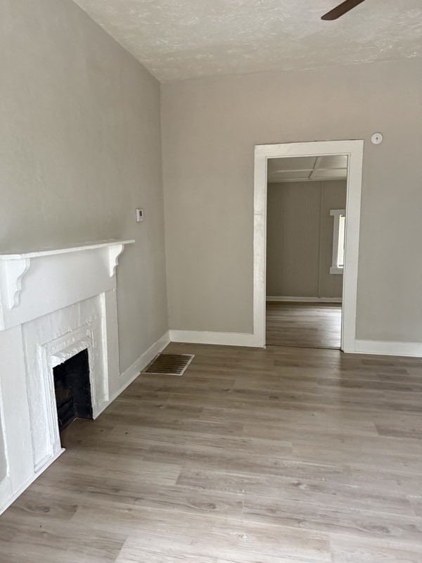 Building Photo - 116 Jones St