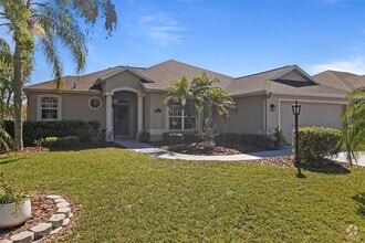 Building Photo - 10490 Old Grove Cir
