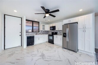 Building Photo - 1015 Aoloa Pl