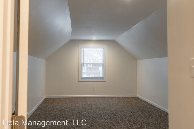 Building Photo - 3 br, 1 bath House - 8734 W. Seven Mile