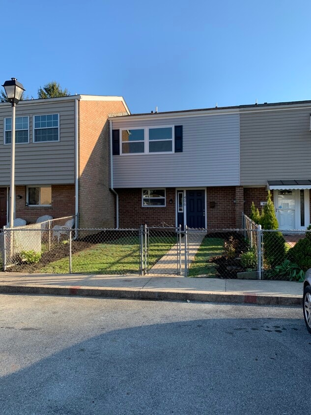 406 Bethlehem Ct, Hagerstown, MD 21740 Townhome Rentals in Hagerstown