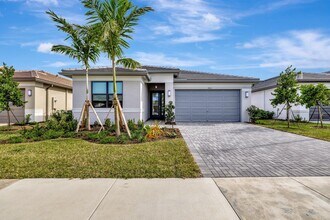 Building Photo - 12611 SW Manatee Marsh Ter