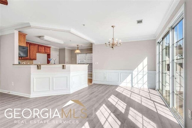 Building Photo - 268 Balaban Cir