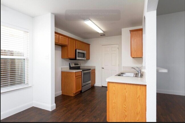 Building Photo - 1123 Warrior Dr