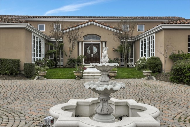 Foto del edificio - 27210 Ohlone Ln