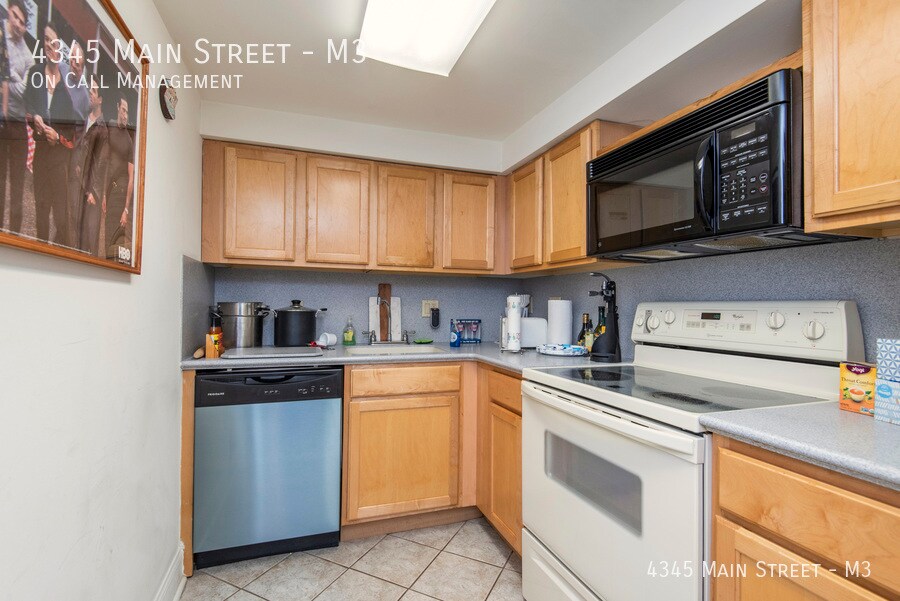 Foto principal - 4345 Main St