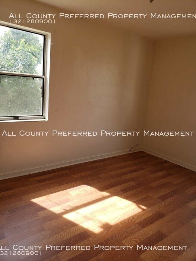 Building Photo - Available now