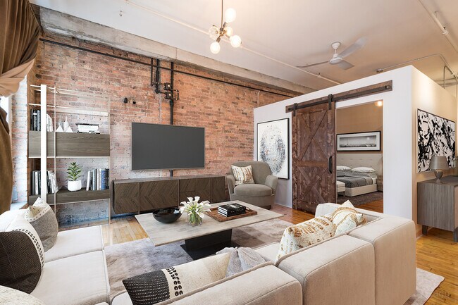 Building Photo - 711 S Dearborn St