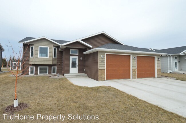 Building Photo - 4 br, 3 bath House - 5507 Madison Circle