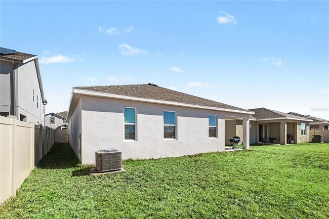 Building Photo - 257 Hamlet Lp