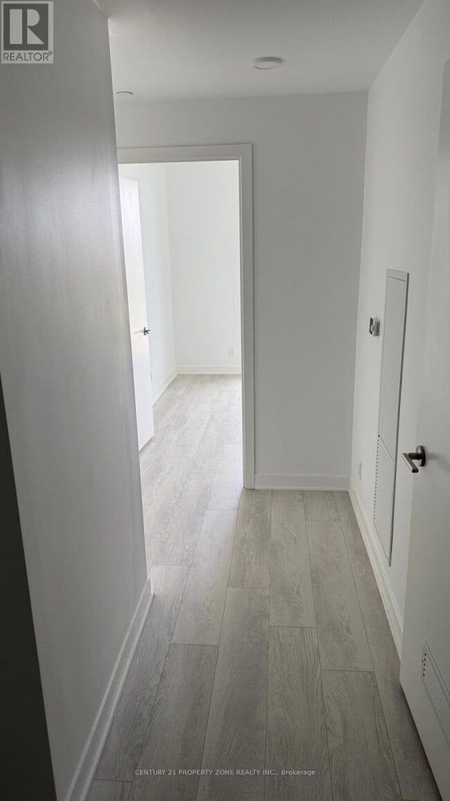 Building Photo - 6 flavelle trail