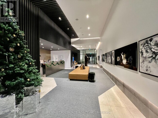 Building Photo - 3 Rosewater St