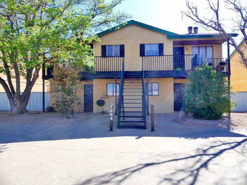 1204 Aspen St, Andrews, TX 79714 Room for Rent in Andrews, TX