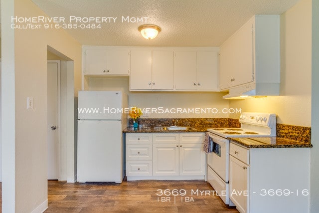 Building Photo - Updated interior - must see 3D VIRTUAL Tour