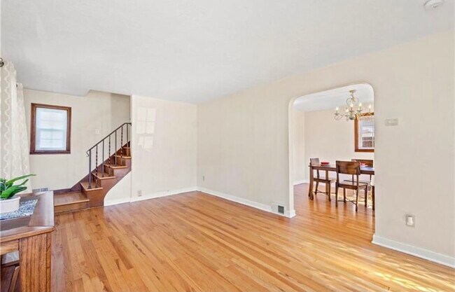 Building Photo - 4014 Fairfield Ave