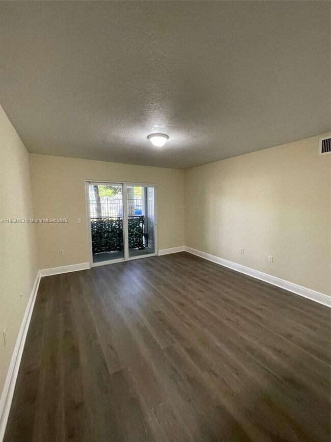 Foto del edificio - 15400 SW 284th St