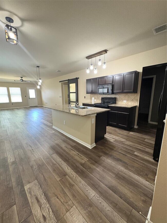 Building Photo - 3509 Ortman Dr