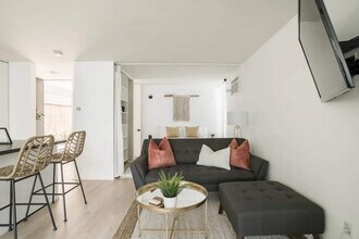 Building Photo - 1773 Torrance St