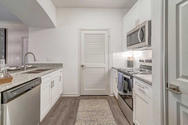 Building Photo - Cortland Ridglea